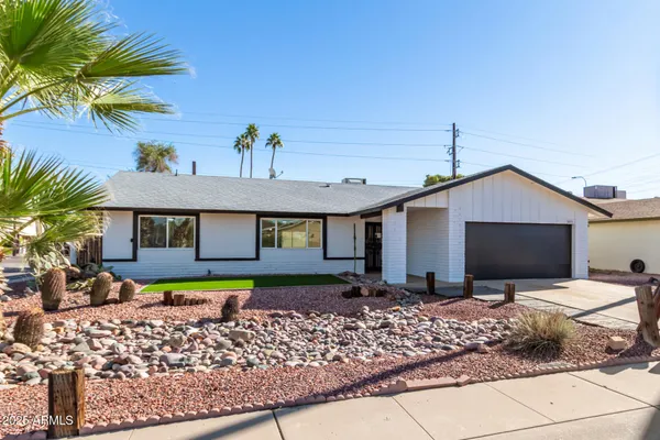 $530,000 | 6801 South Palm Drive, Tempe, AZ 85283