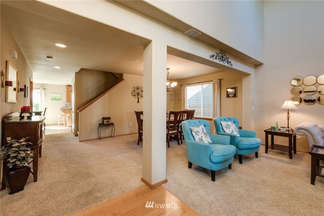 7017 Inlay Street Southeast Lacey, WA 98513 - Photo 3 of 25 Gallery Image 3