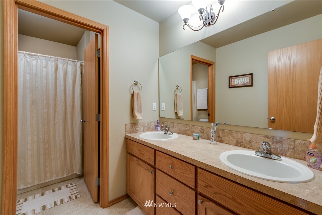 7017 Inlay Street Southeast Lacey, WA 98513 - Photo 22 of 25 Gallery Image 22