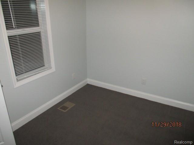 43551 Arkona Road New Boston, MI 48164 - Photo 16 of 23 IMG_0797.JPG
