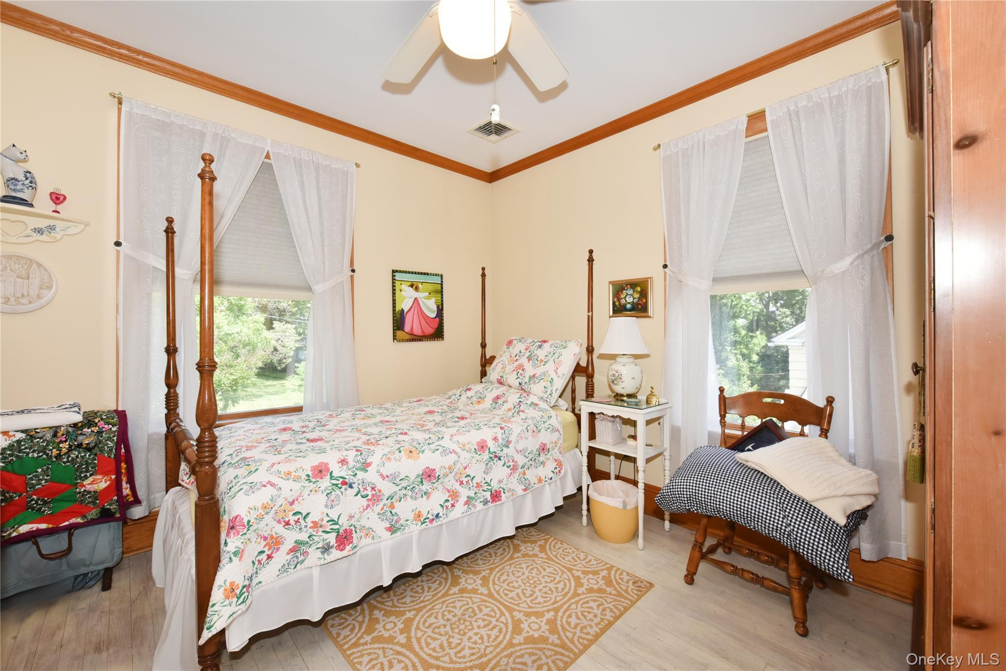 328 38th Road Queens, NY 11363 - Photo 26 of 35
