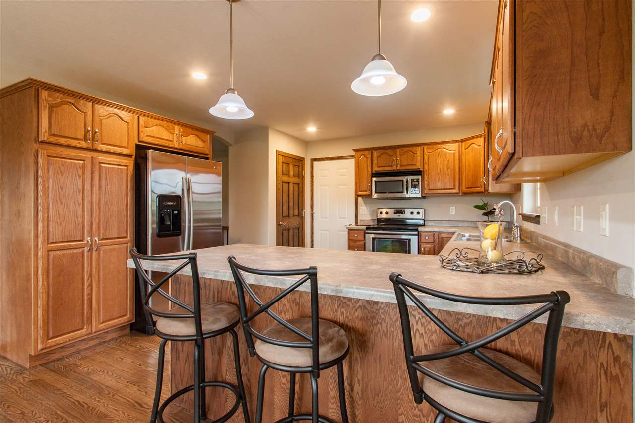 3141 Whispering Ridge Lane Riverside, IA 52327 - Photo 10 of 46 Gallery Image 10