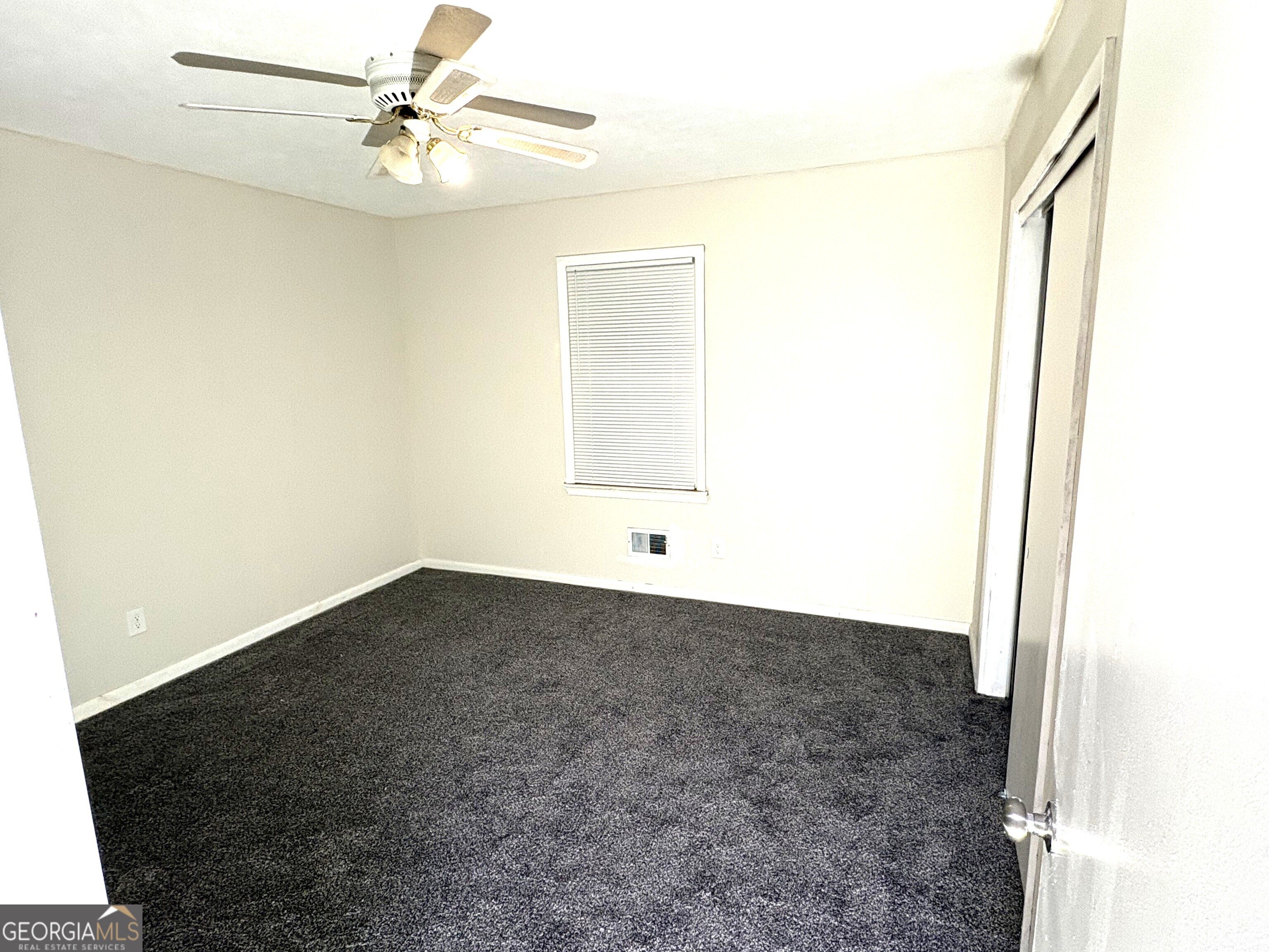 111 Hawthorne Road Warner Robins, GA 31093 - Photo 21 of 22 a view of a small space with wooden floor