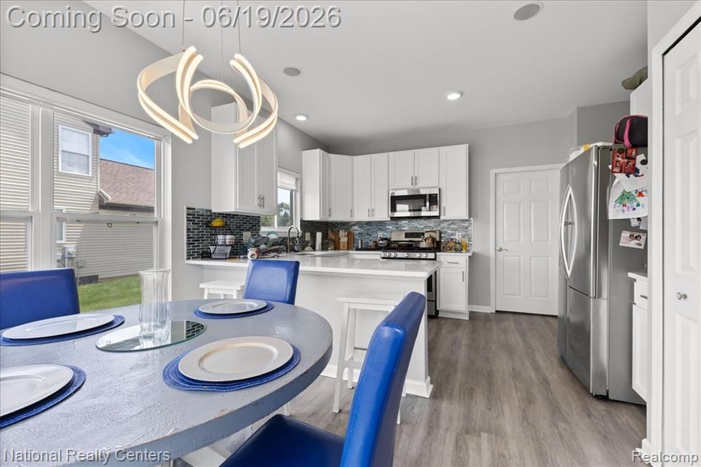 25035 Constitution Boulevard Warren, MI 48089 - Photo 4 of 17