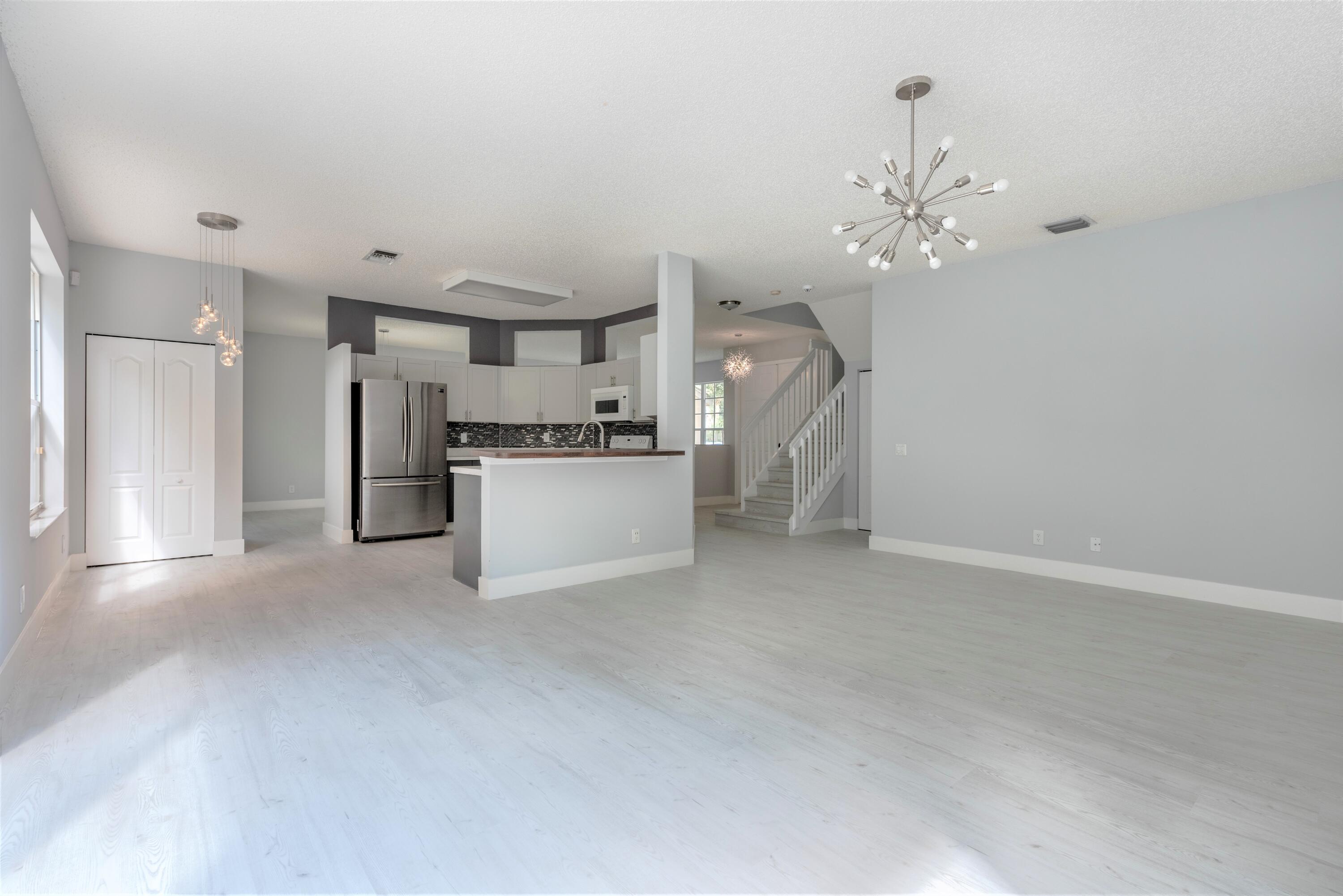 9542 Fox Trot Lane Boca Raton, FL 33496 - Photo 11 of 49 Family Rm