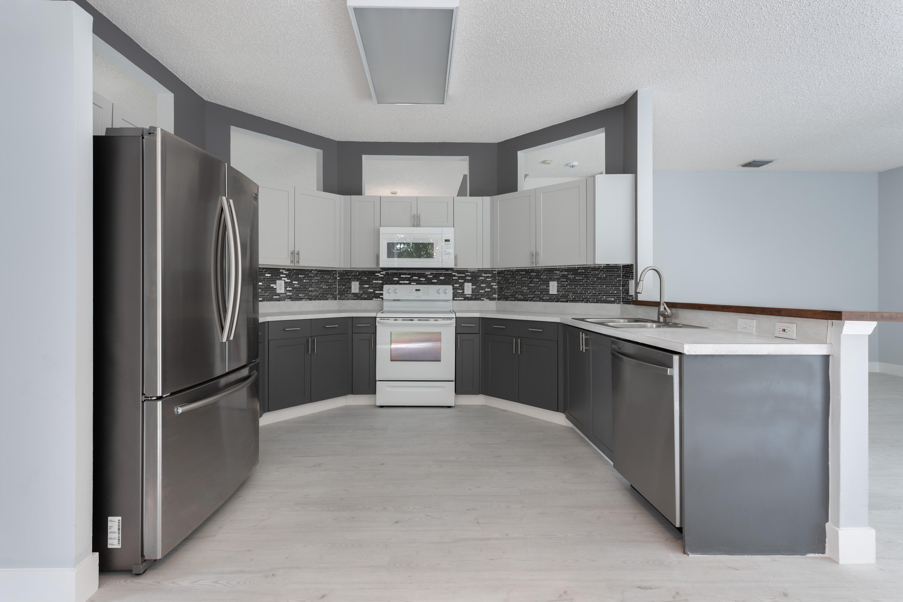 9542 Fox Trot Lane Boca Raton, FL 33496 - Photo 14 of 49 Kitchen