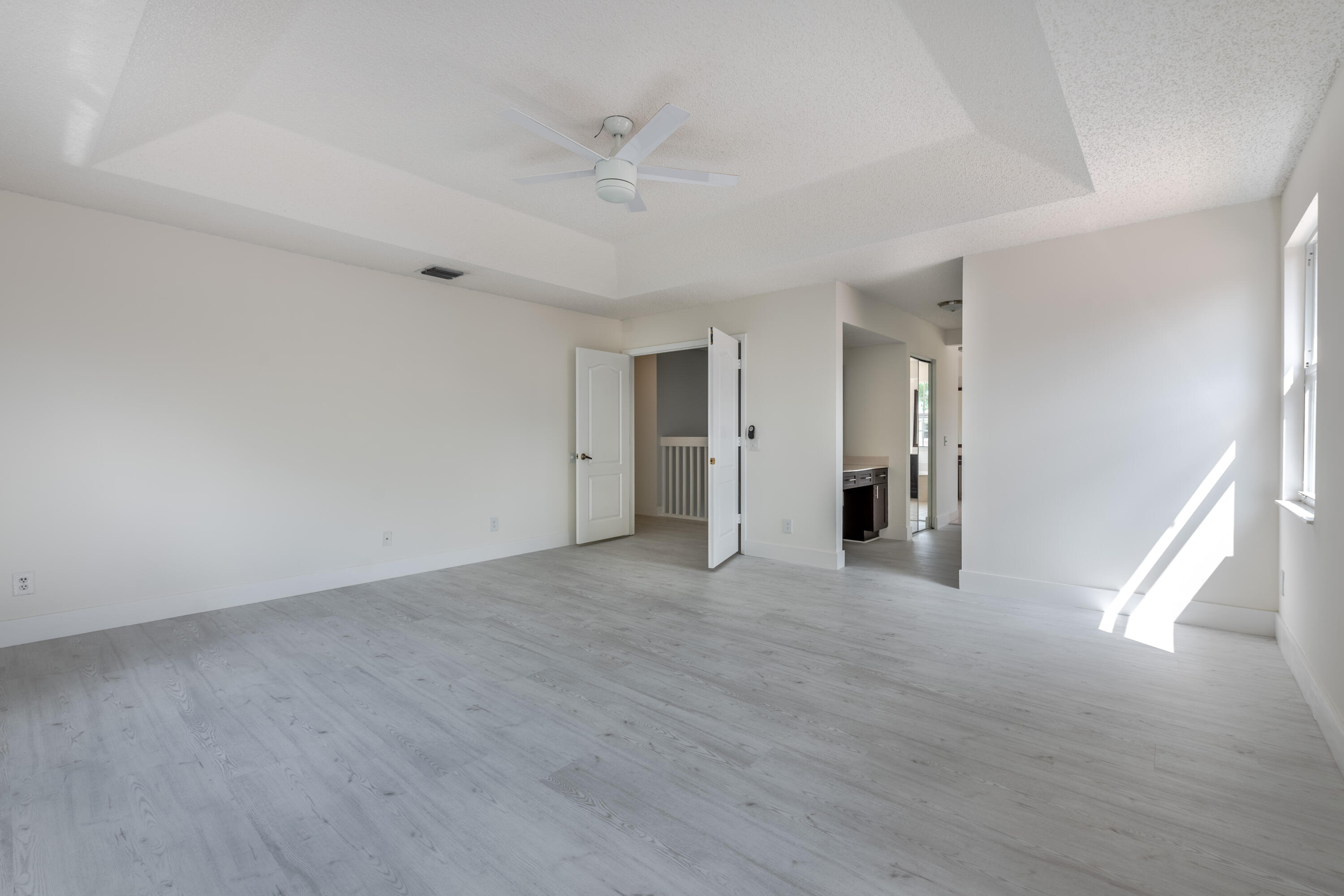 9542 Fox Trot Lane Boca Raton, FL 33496 - Photo 21 of 49 Primary Suite
