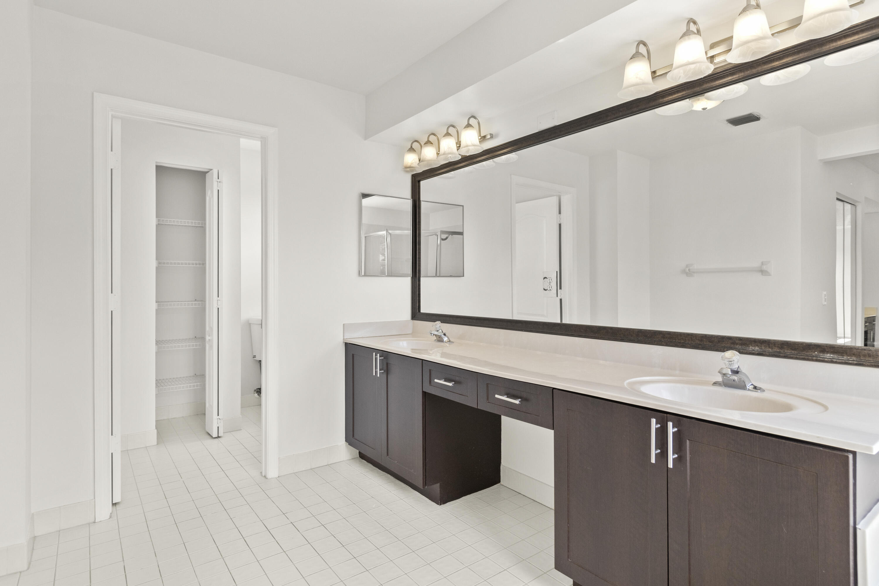 9542 Fox Trot Lane Boca Raton, FL 33496 - Photo 24 of 49 Primary Bath