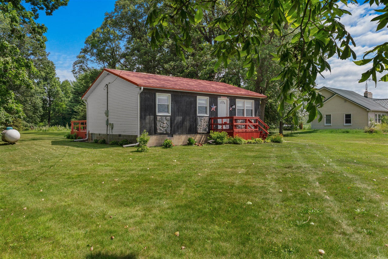 8312 Packard Road Morenci, MI 49256 - Photo 5 of 49