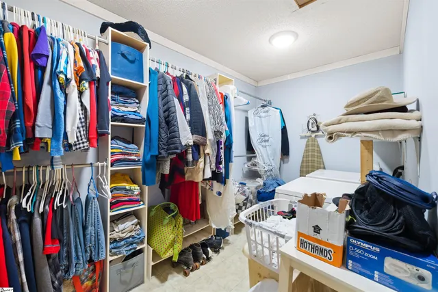 $255,000 | 6 Berkley Avenue, Greenville, SC 29609