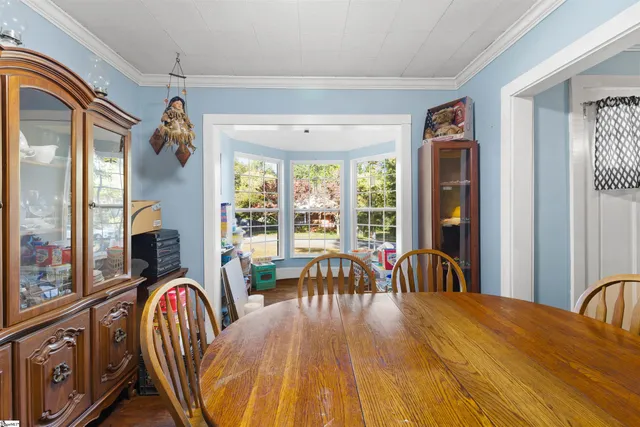 $255,000 | 6 Berkley Avenue, Greenville, SC 29609