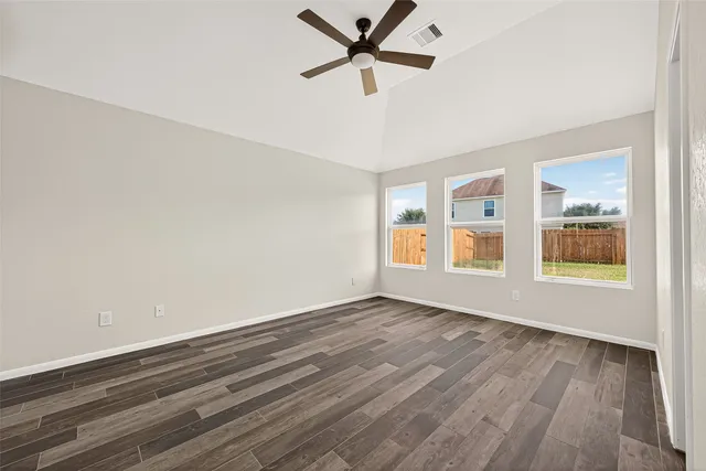 $250,000 | 2107 Bishop Hollow Lane, Rosenberg, TX 77471