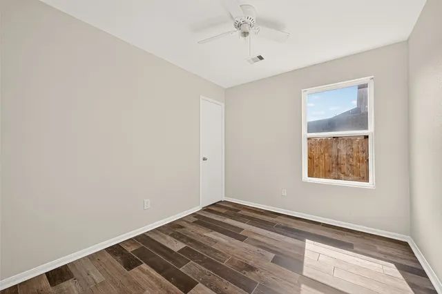 $250,000 | 2107 Bishop Hollow Lane, Rosenberg, TX 77471