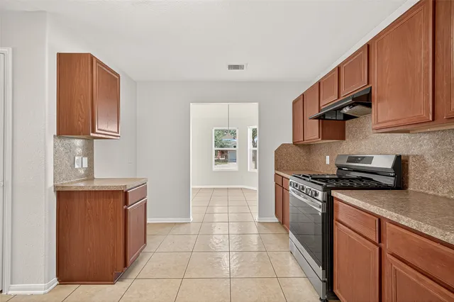 $250,000 | 2107 Bishop Hollow Lane, Rosenberg, TX 77471