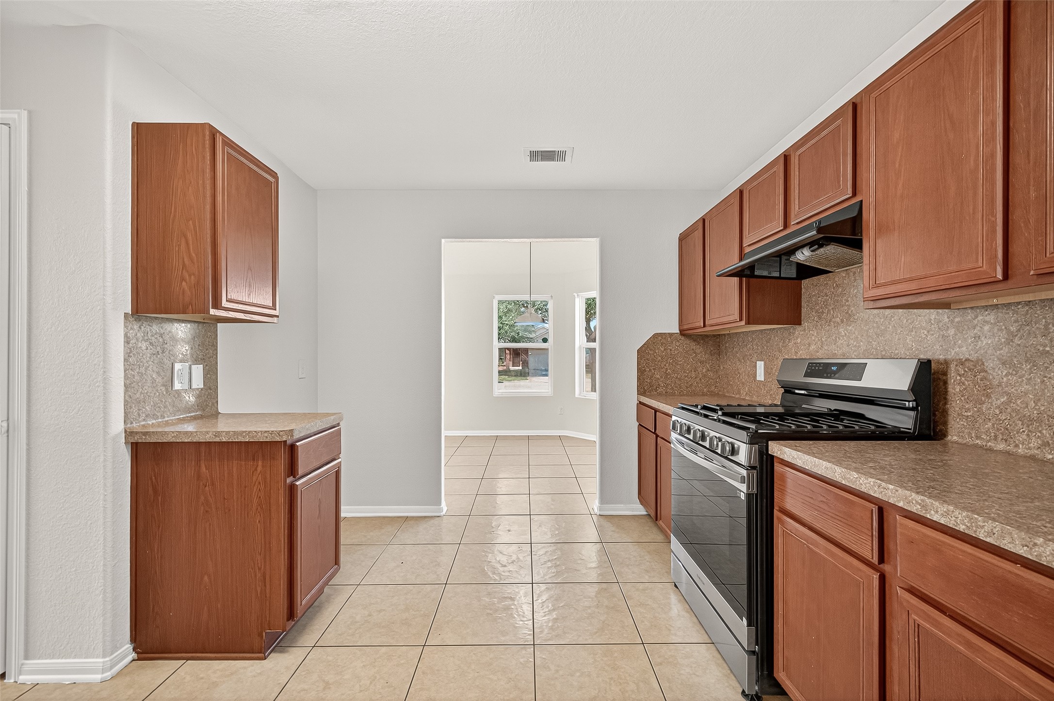 2107 Bishop Hollow Lane Rosenberg, TX 77471 - Photo 9 of 22