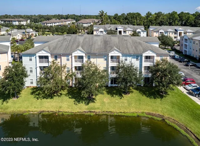 $1,500 | 8226 Green Parrot Road, Unit 308, Jacksonville, FL 32256
