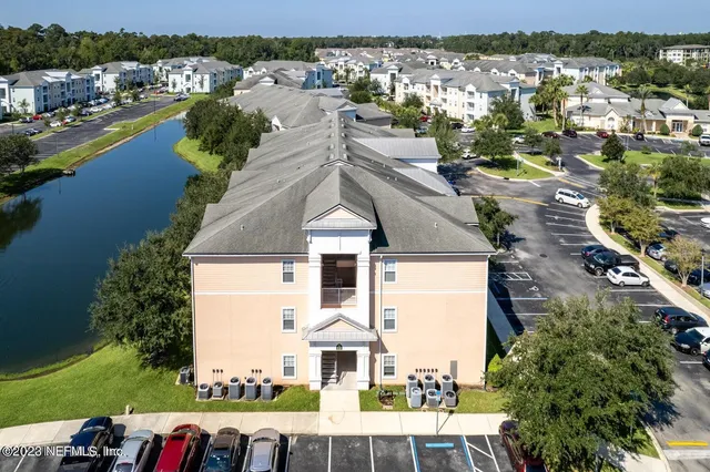 $1,500 | 8226 Green Parrot Road, Unit 308, Jacksonville, FL 32256