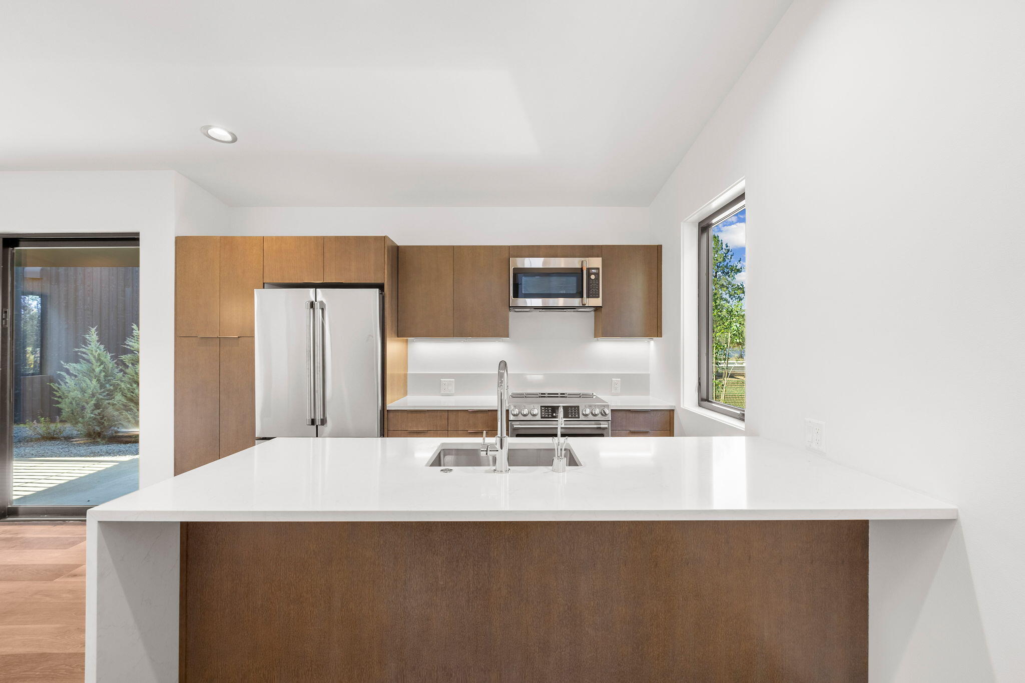 589 West Canopy Way, Unit LOT 22 Sisters, OR 97759 - Photo 10 of 36 Same Model Completed