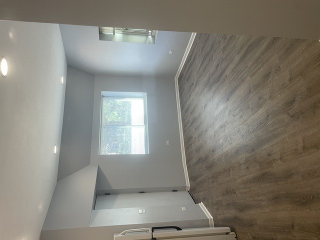 1721 Sheridan Road, Unit 5 Zion, IL 60099 - Photo 3 of 6 Gallery Image 3
