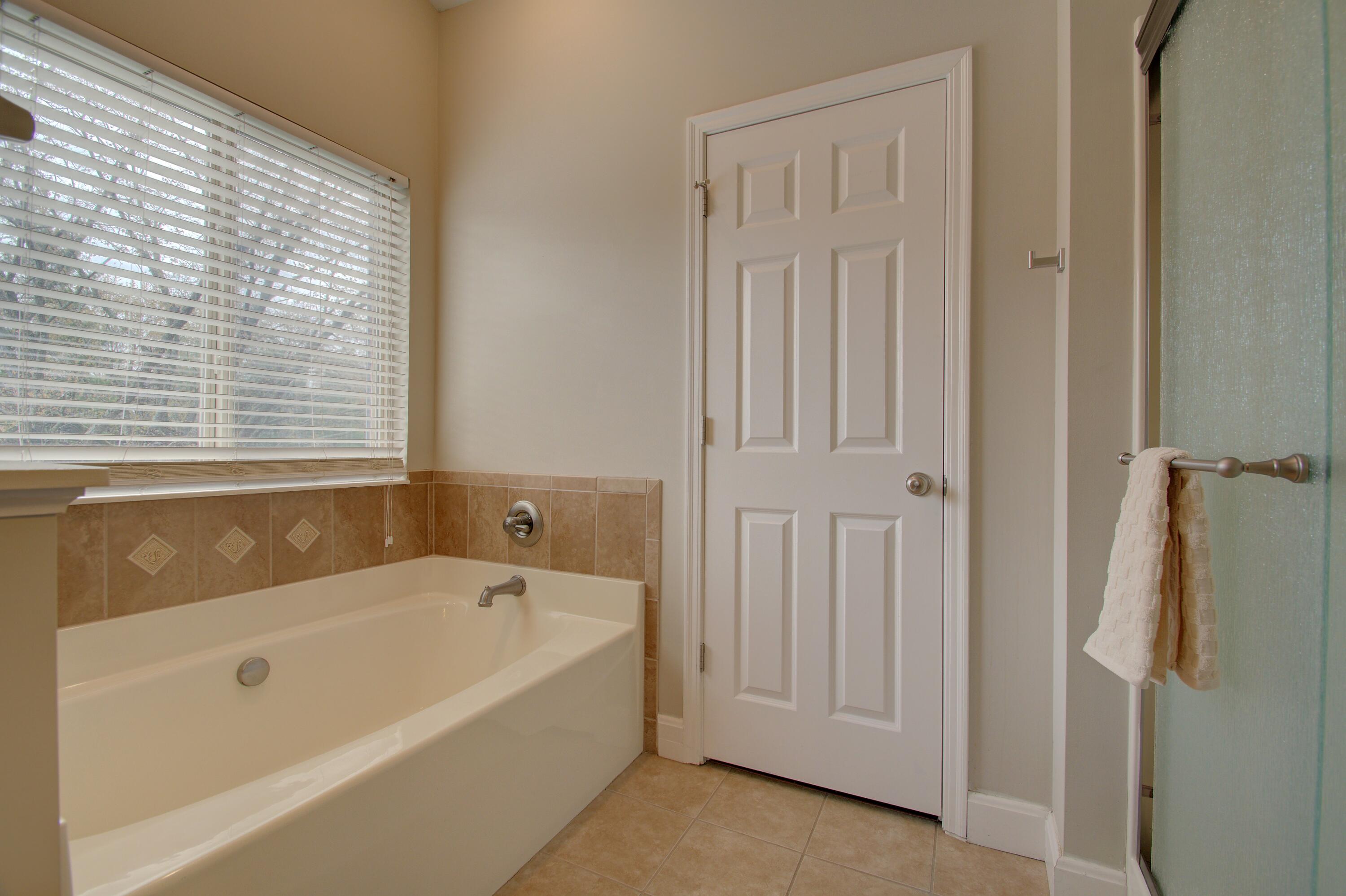 2197 Amsterdam Road Villa Hills, KY 41017 - Photo 11 of 36 Gallery Image 11