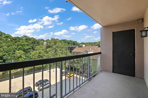 $269,900 | 1704 North Park Drive, Unit A313, Wilmington, DE 19806