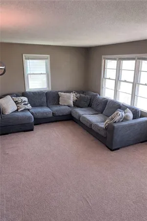 $245,000 | 502 Northeast Ash Street, Lee's Summit, MO 64063