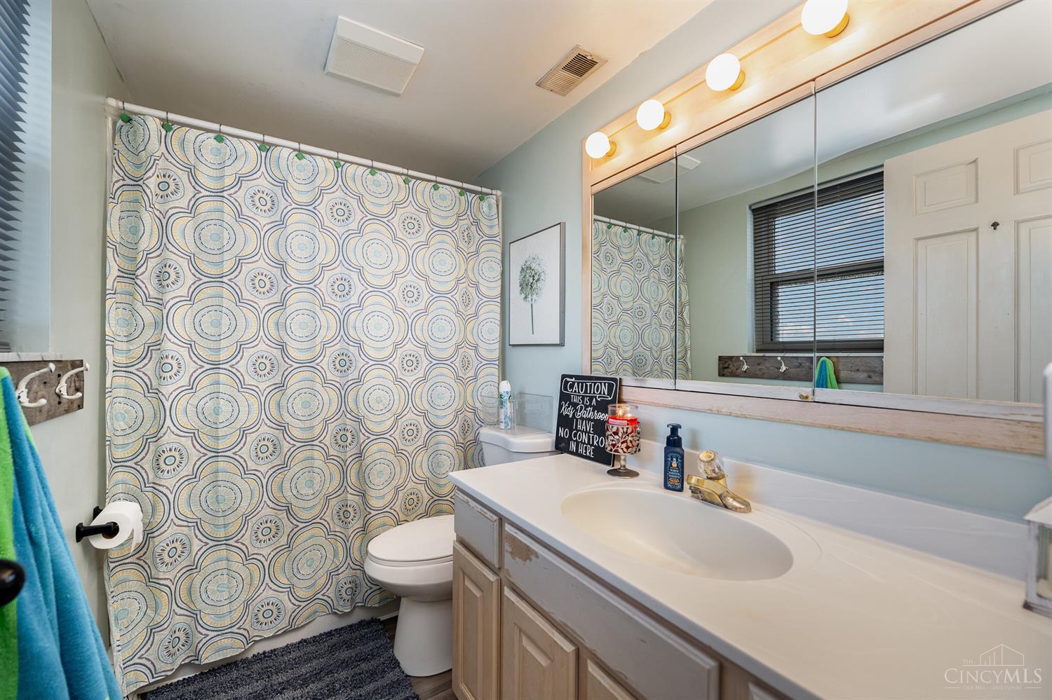 1840 Ebenezer Road Cincinnati, OH 45233 - Photo 24 of 31