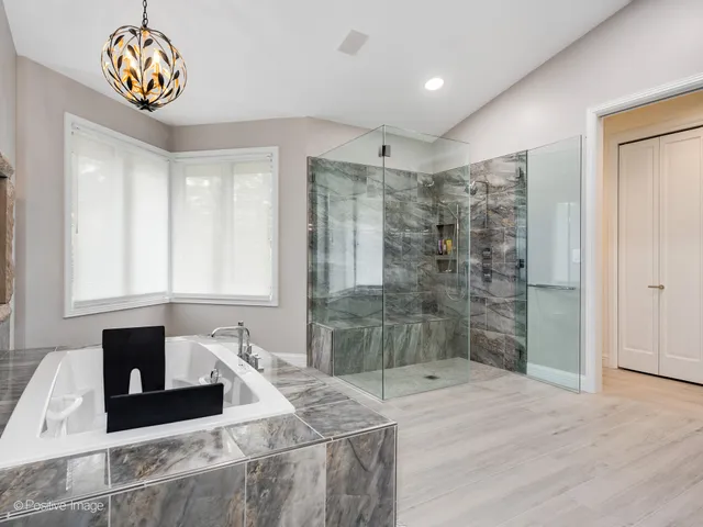 $1,795,000 | 71 North 500 West, Valparaiso, IN 46385