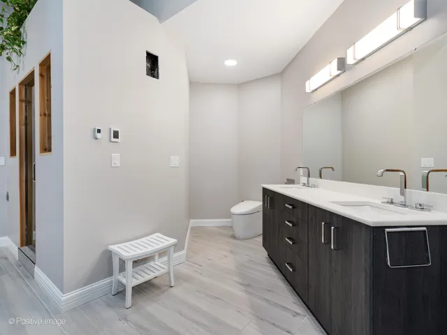 $1,795,000 | 71 North 500 West, Valparaiso, IN 46385