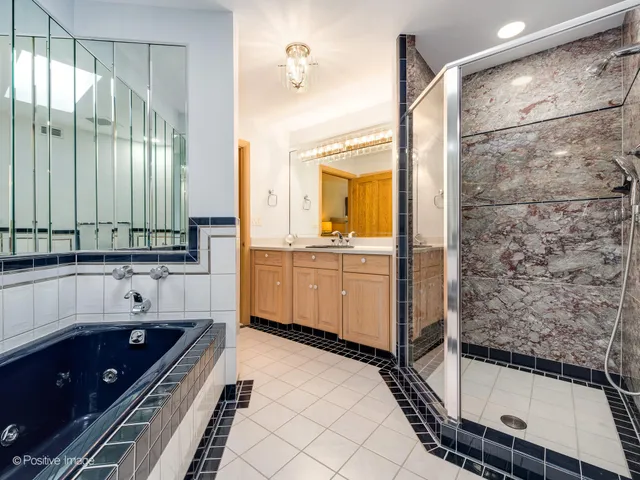 $1,795,000 | 71 North 500 West, Valparaiso, IN 46385