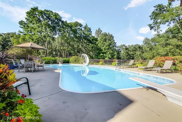 $1,795,000 | 71 North 500 West, Valparaiso, IN 46385