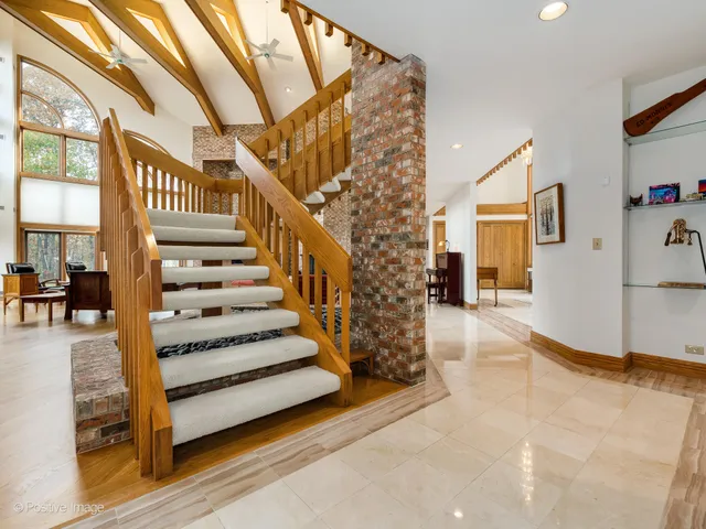 $1,795,000 | 71 North 500 West, Valparaiso, IN 46385