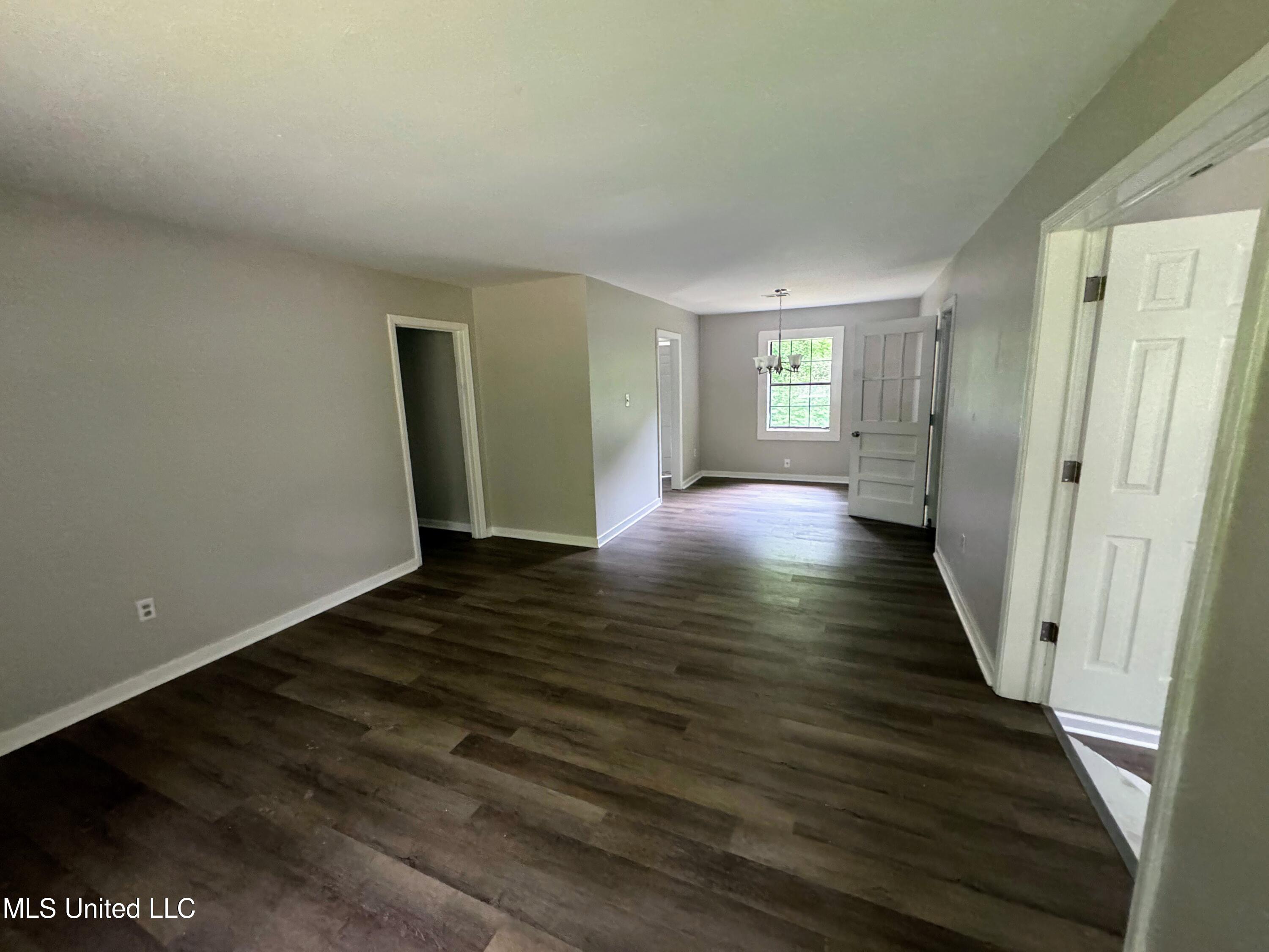 521 North Park Lane Jackson, MS 39206 - Photo 2 of 9 IMG_0773