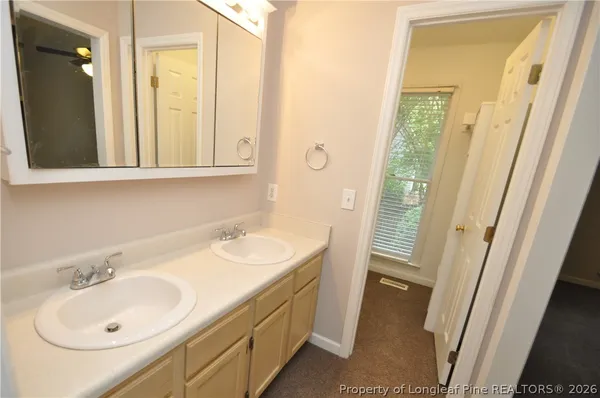 $1,845 | 2128 Leadenhall Way, Raleigh, NC 27603