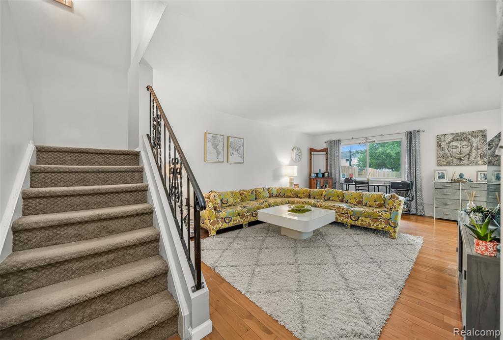 161 Stratford Lane Rochester Hills, MI 48309 - Photo 13 of 29