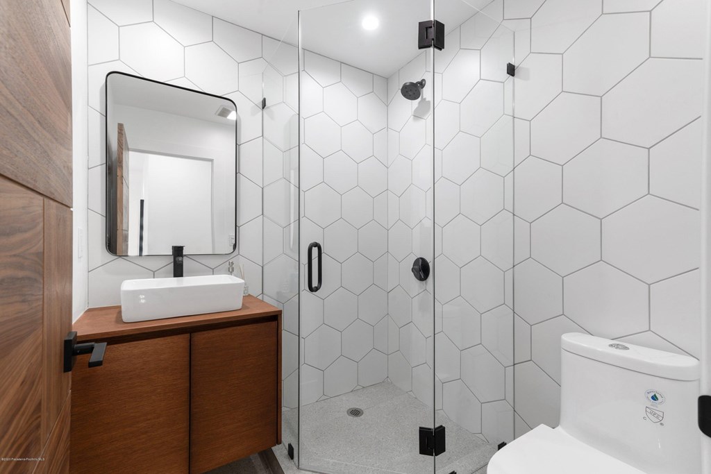 936 Dexter Street Highland Park, CA 90042 - Photo 43 of 71 ADU BATH