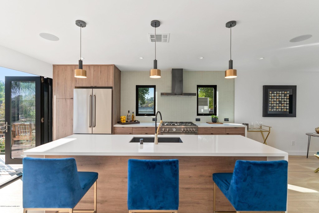 936 Dexter Street Highland Park, CA 90042 - Photo 9 of 71 DSC07478_56