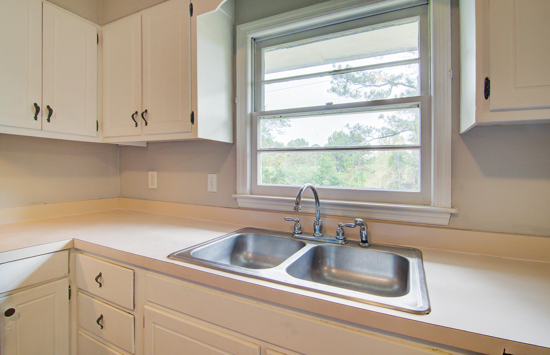 12 Raritan Road Goose Creek, SC 29445 - Photo 7 of 22 10