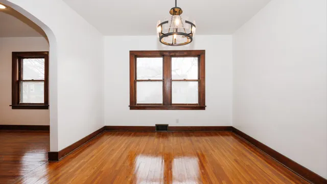 $199,900 | 611 East Olive Street, Bloomington, IL 61701