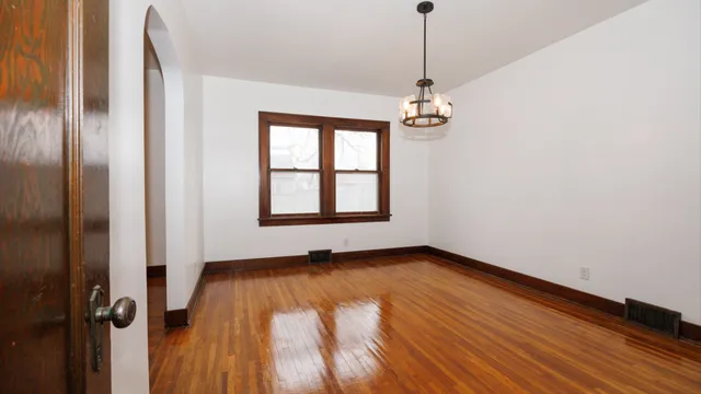 $199,900 | 611 East Olive Street, Bloomington, IL 61701