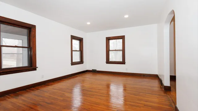 $199,900 | 611 East Olive Street, Bloomington, IL 61701