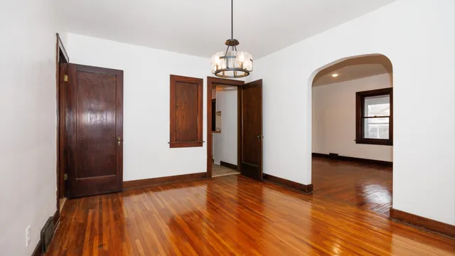 $199,900 | 611 East Olive Street, Bloomington, IL 61701