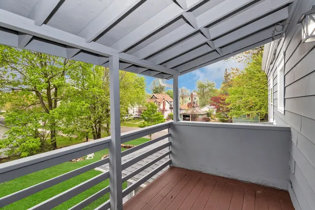 $379,000 | 209 East Washington Street, West Chicago, IL 60185