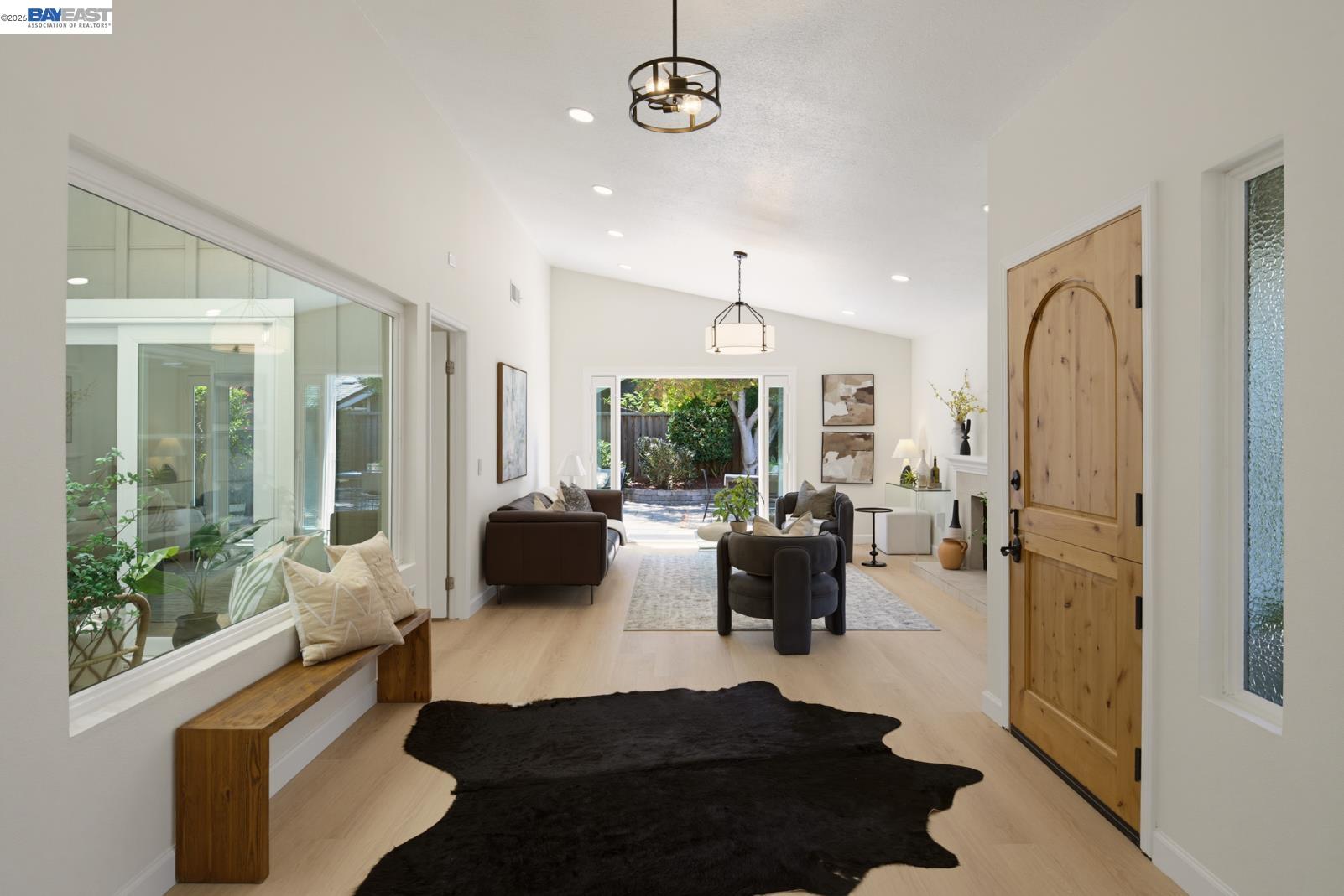 135 Avington Road Alameda, CA 94502 - Photo 9 of 48