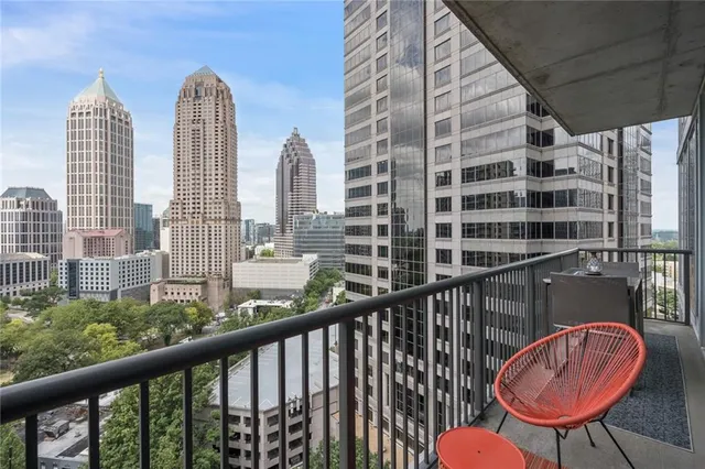$795,000 | 1080 Peachtree Street Northeast, Unit 1402, Atlanta, GA 30309
