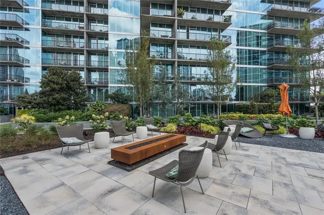 $795,000 | 1080 Peachtree Street Northeast, Unit 1402, Atlanta, GA 30309