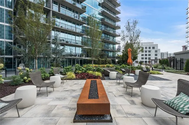 $795,000 | 1080 Peachtree Street Northeast, Unit 1402, Atlanta, GA 30309
