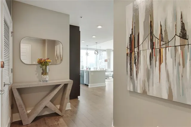 $795,000 | 1080 Peachtree Street Northeast, Unit 1402, Atlanta, GA 30309