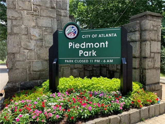 $795,000 | 1080 Peachtree Street Northeast, Unit 1402, Atlanta, GA 30309