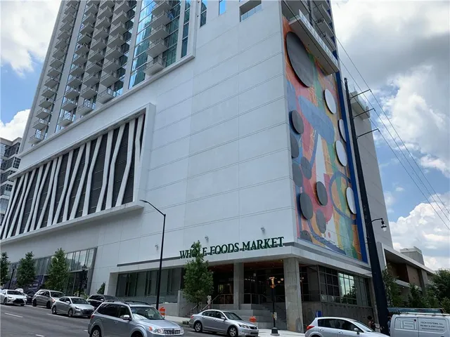 $795,000 | 1080 Peachtree Street Northeast, Unit 1402, Atlanta, GA 30309